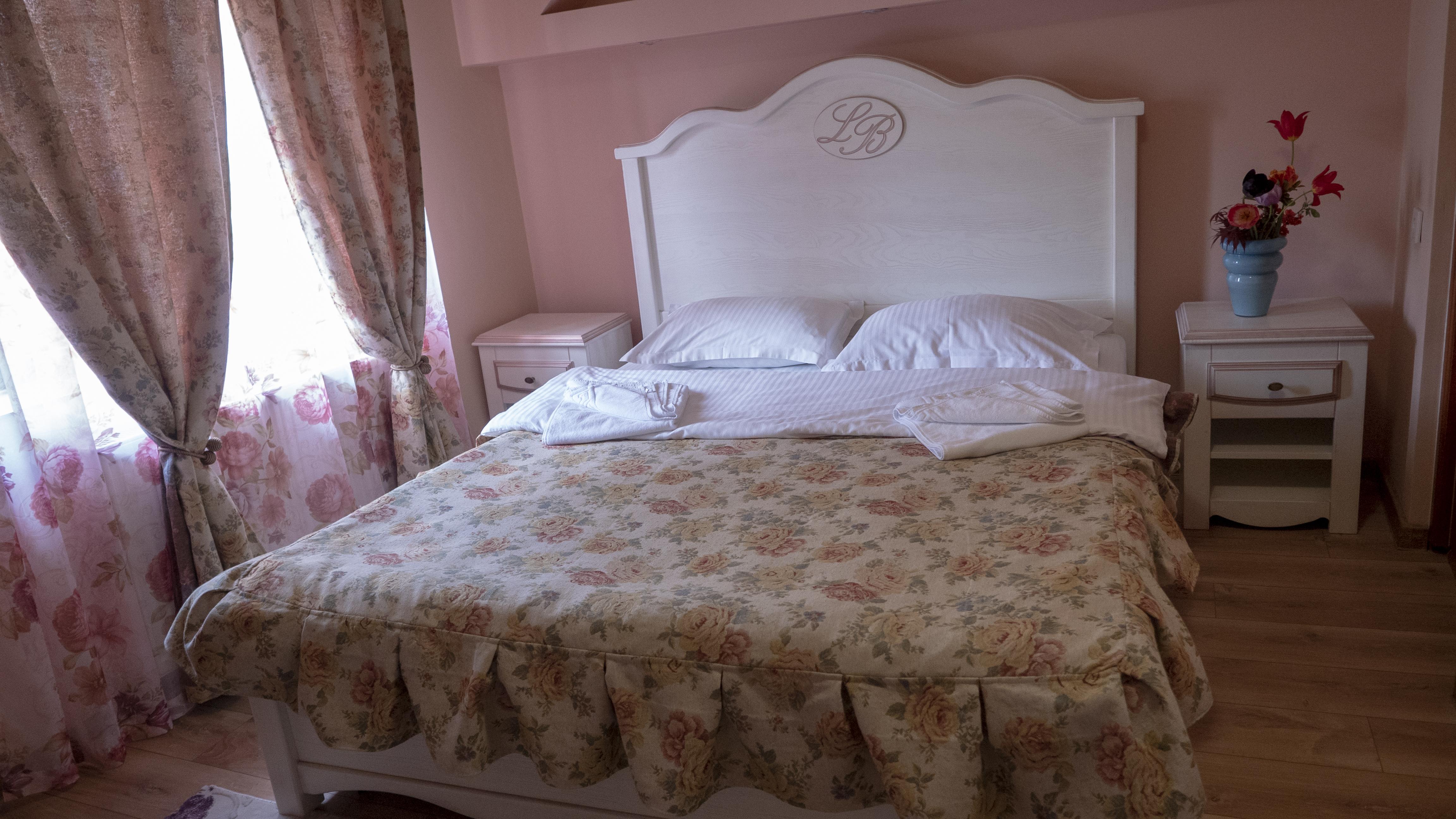 Leaganul Bucovinei Guest House Suceava Eksteriør billede