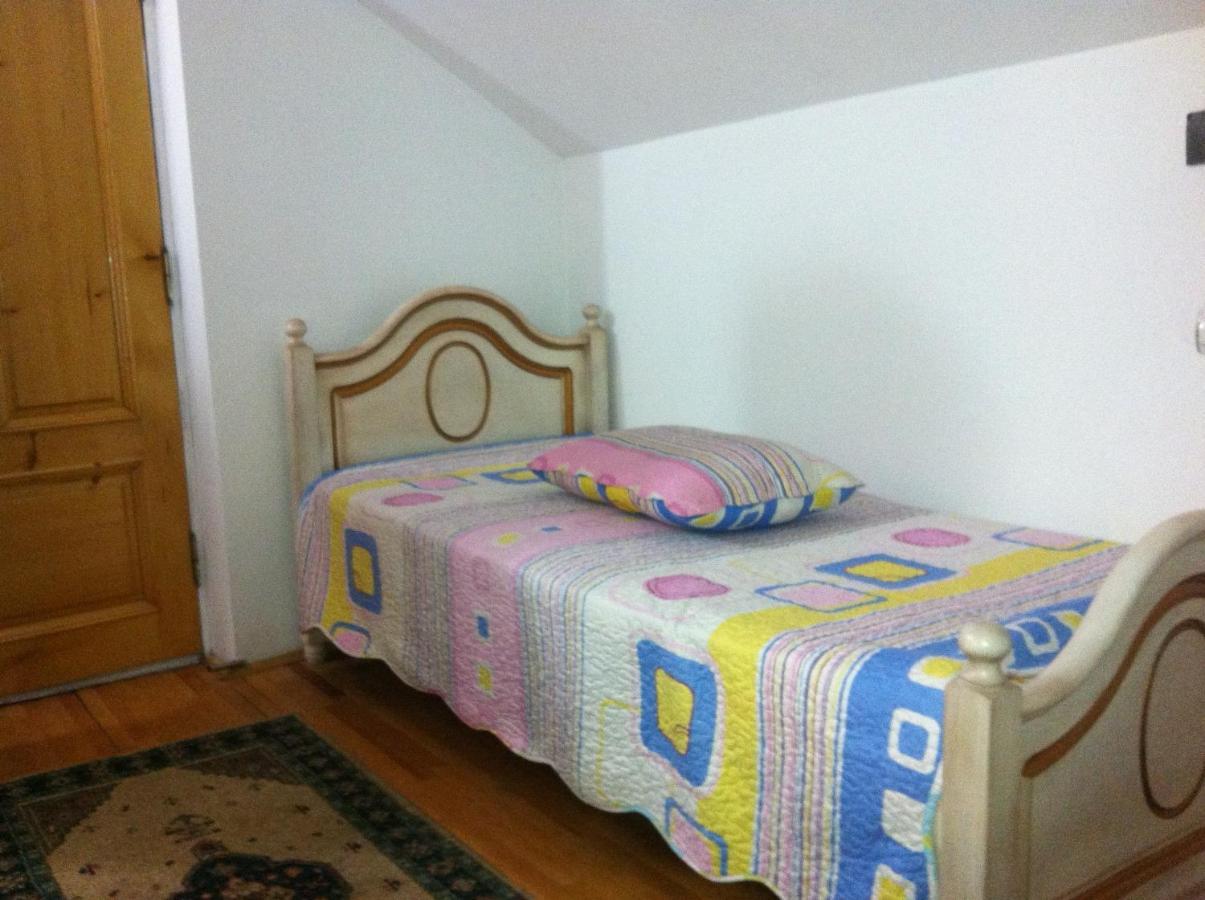Leaganul Bucovinei Guest House Suceava Eksteriør billede
