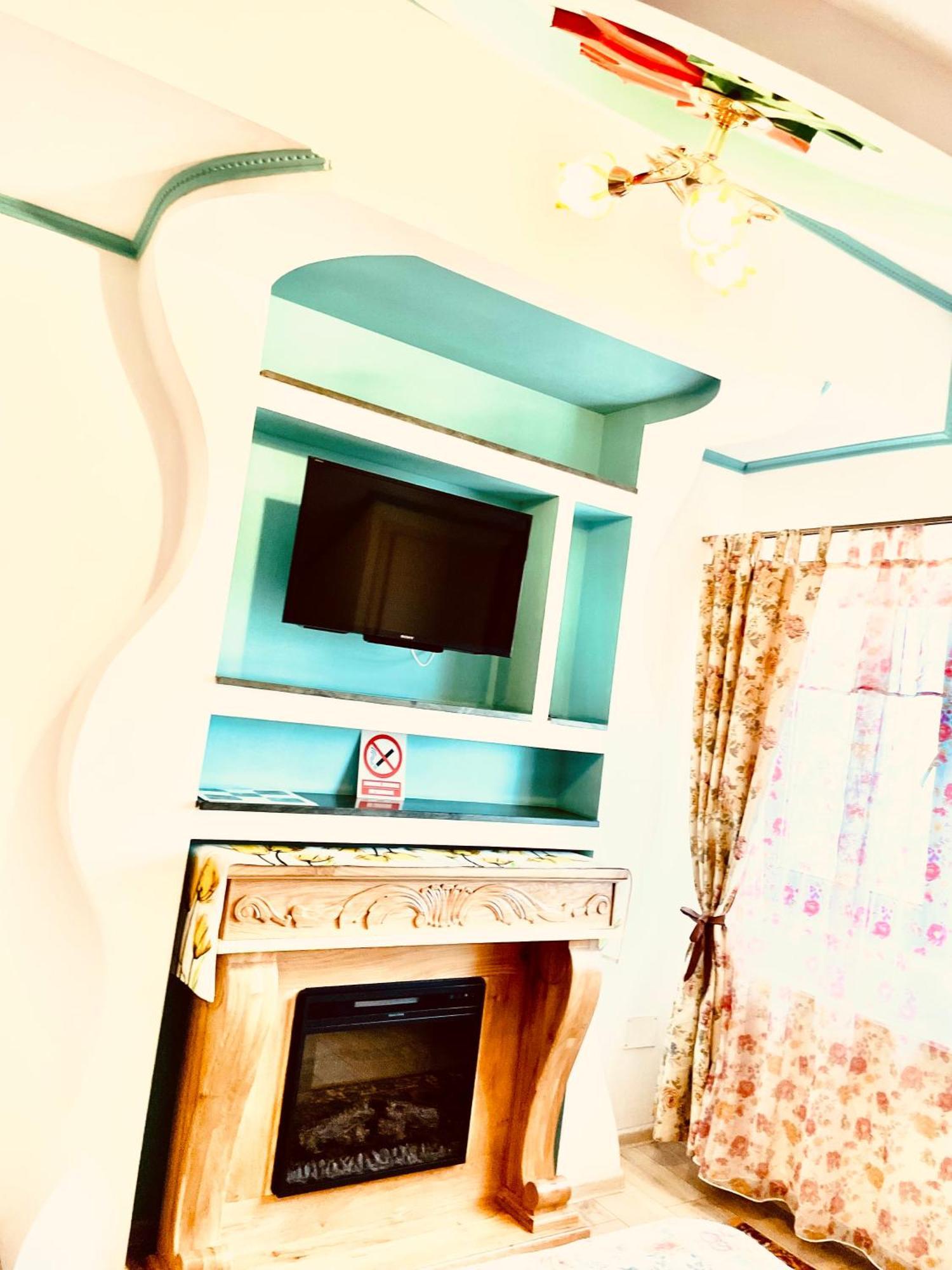 Leaganul Bucovinei Guest House Suceava Eksteriør billede