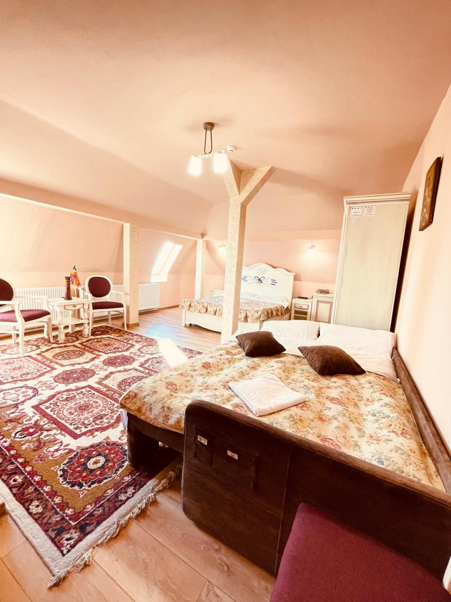 Leaganul Bucovinei Guest House Suceava Værelse billede