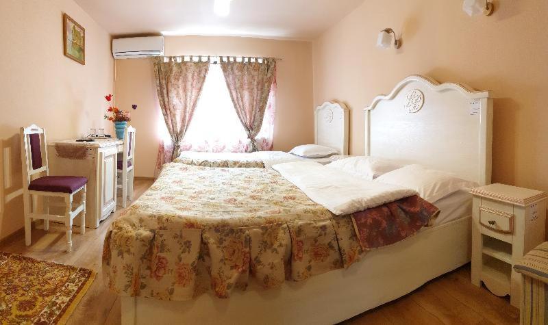Leaganul Bucovinei Guest House Suceava Værelse billede