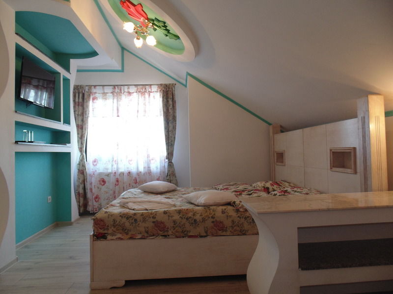 Leaganul Bucovinei Guest House Suceava Eksteriør billede