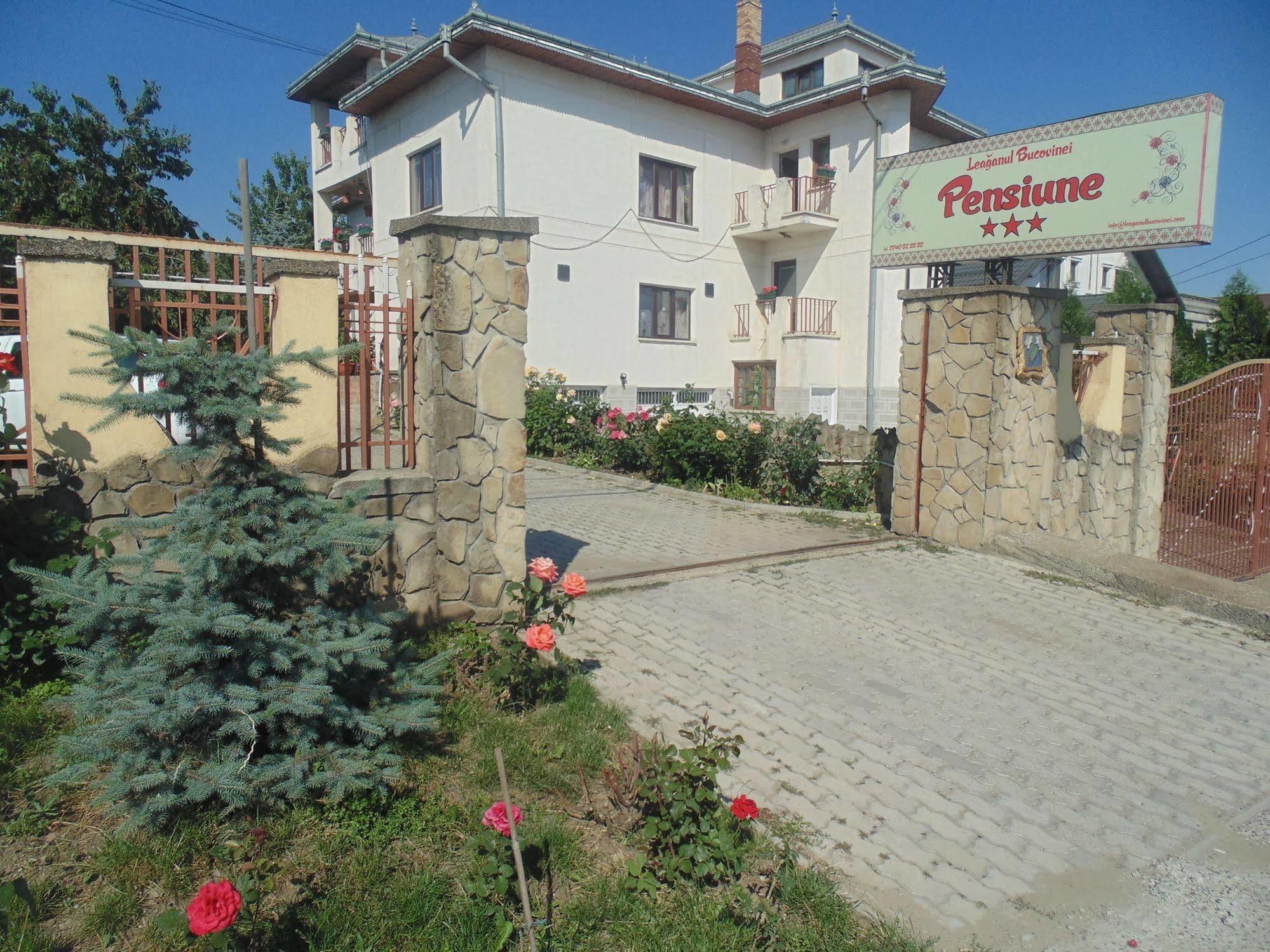 Leaganul Bucovinei Guest House Suceava Eksteriør billede